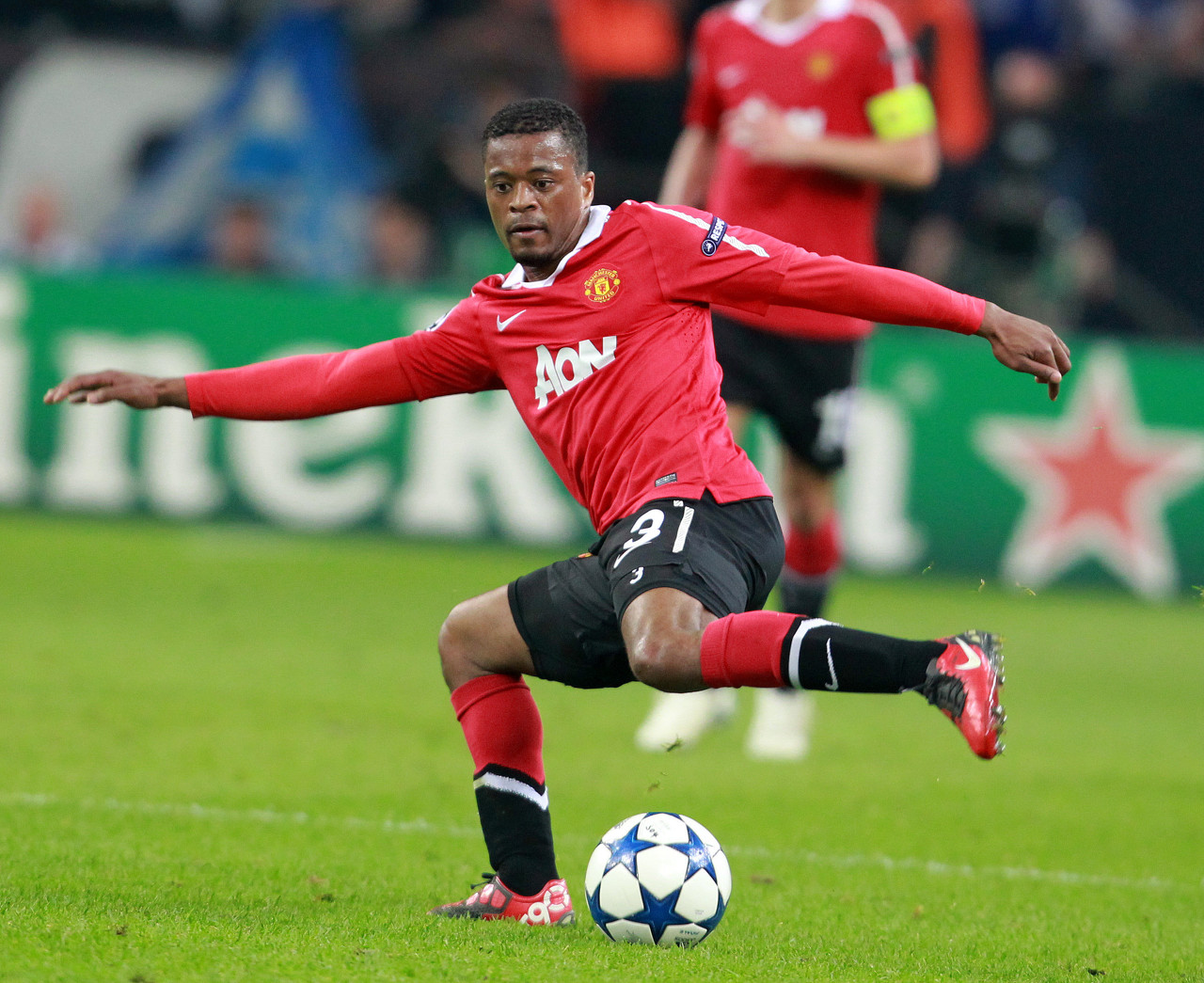 史与多样化 史与多样化